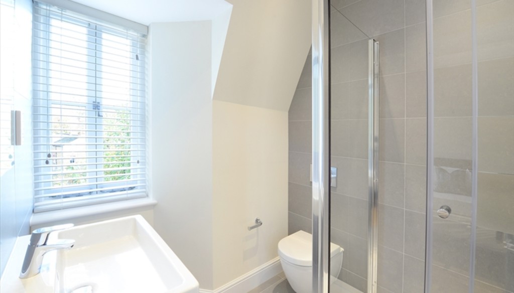 2 bed flat to rent in Ravenscourt Park  - Property Image 7