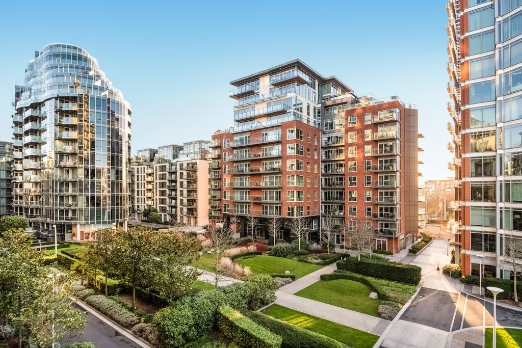 2 bed flat for sale in Spinnaker House, Battersea Reach, Juniper Drive, London SW18  - Property Image 18