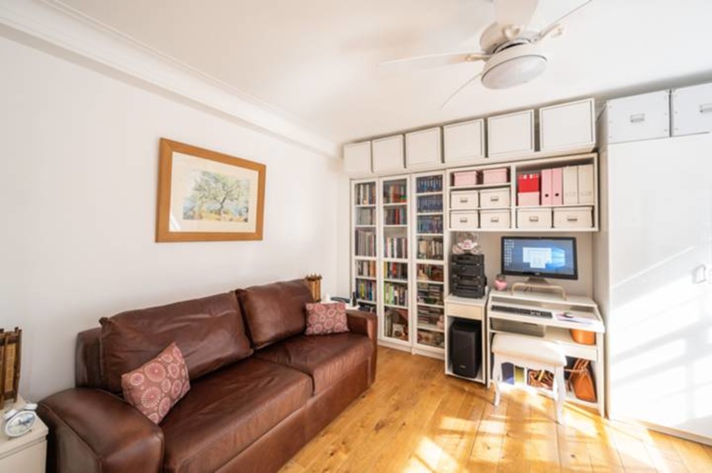 Flat for sale in Park West, Edgware Road, London W2 - Property Image 1