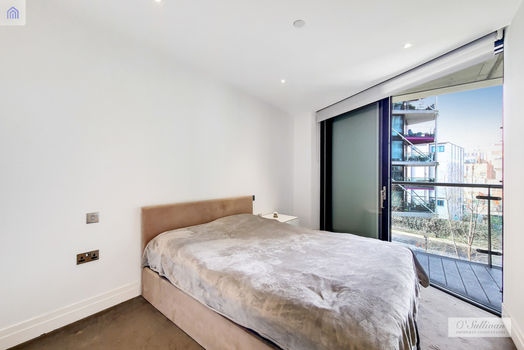 2 bed flat for sale in 4 Riverlight Quay, London SW11  - Property Image 6