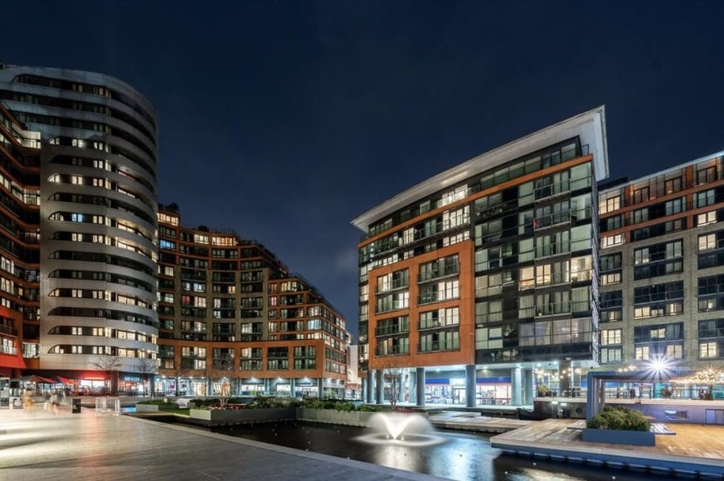 1 bed flat for sale in Peninsula Apartments, Praed Street, London W2  - Property Image 11