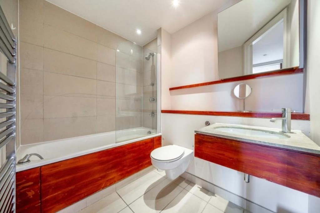 1 bed flat for sale in Peninsula Apartments, Praed Street, London W2  - Property Image 8