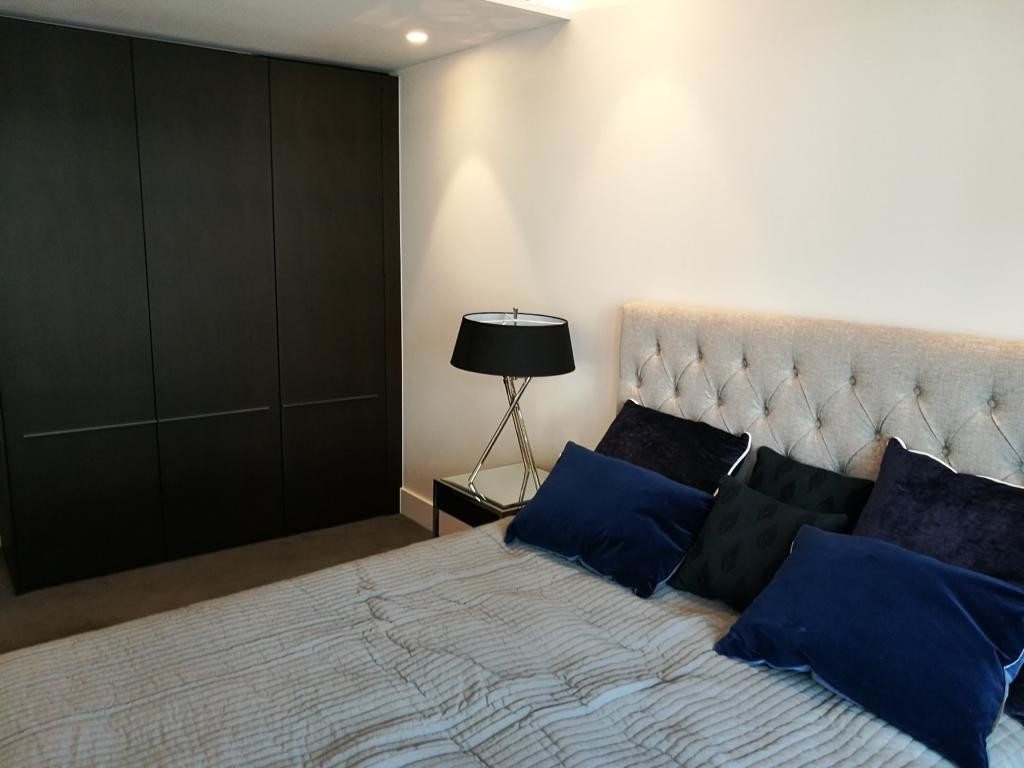 2 bed flat to rent  - Property Image 5