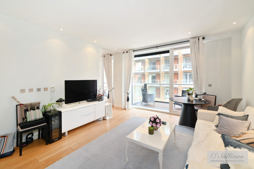 1 bed flat for sale in Hirst Court, Grosvenor Waterside, Chelsea, London SW1W  - Property Image 2