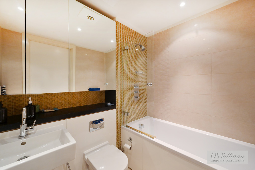 3 bed flat for sale in Hirst Court, Grosvenor Waterside, Chelsea, SW1W  - Property Image 16