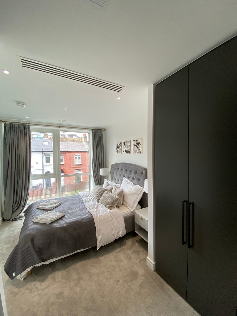 2 bed house to rent in Lemore Street   - Property Image 7