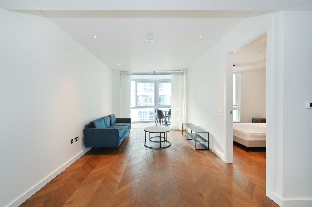 2 bed flat to rent in Prospect Way, London  - Property Image 2