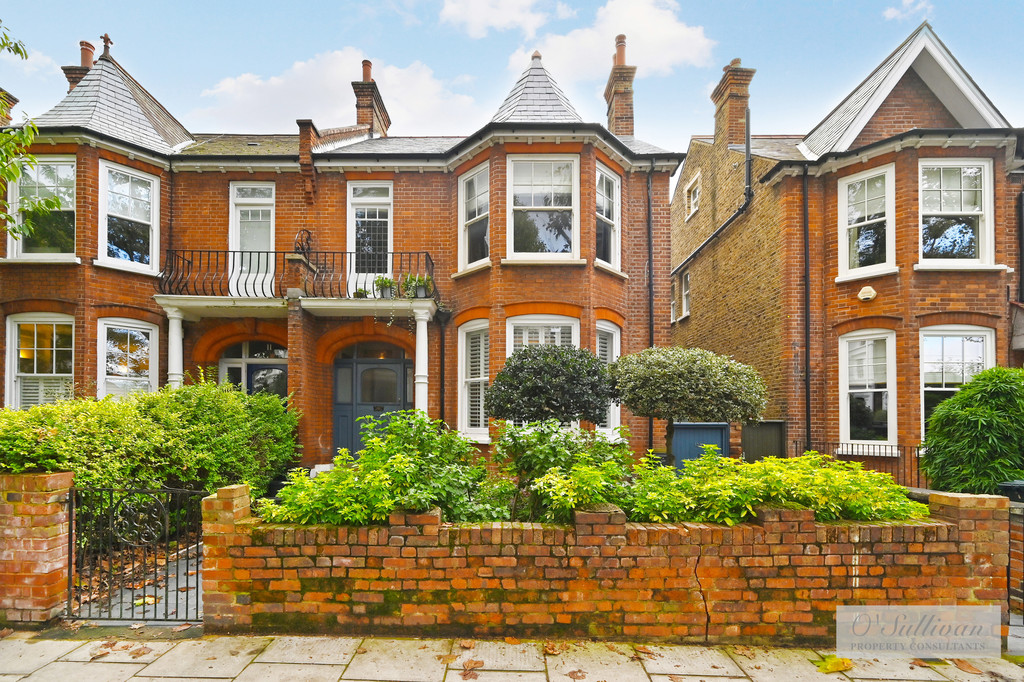 2 bed flat to rent in St. Quintin Avenue, London  - Property Image 1