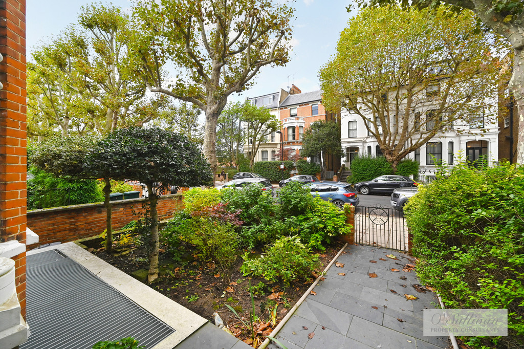 2 bed flat to rent in St. Quintin Avenue, London  - Property Image 13