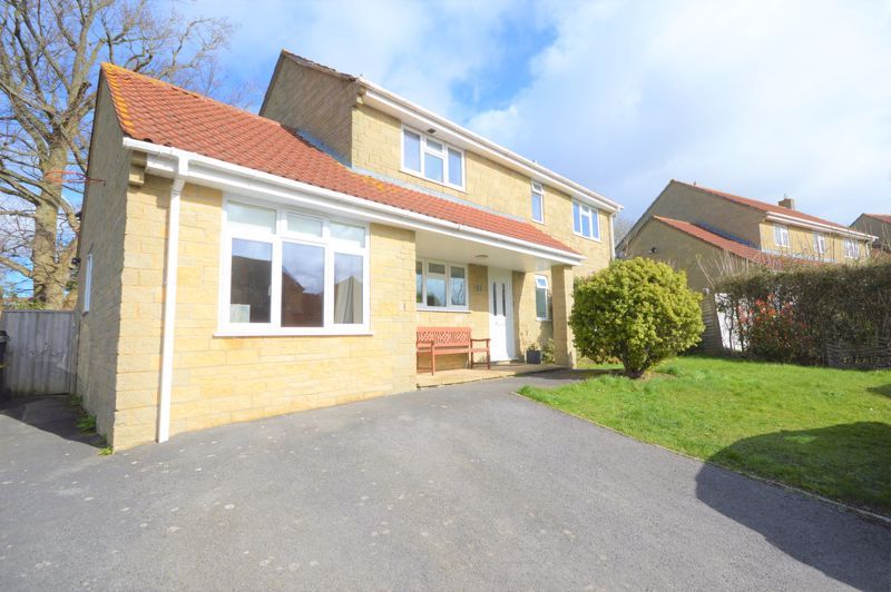 4 bed house for sale in Martock, TA12