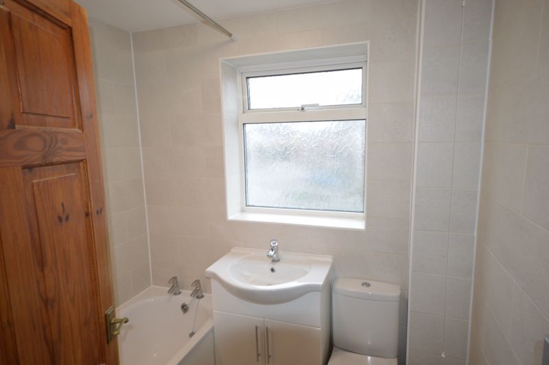 2 bed house to rent in Crewkerne (ref 10169477)