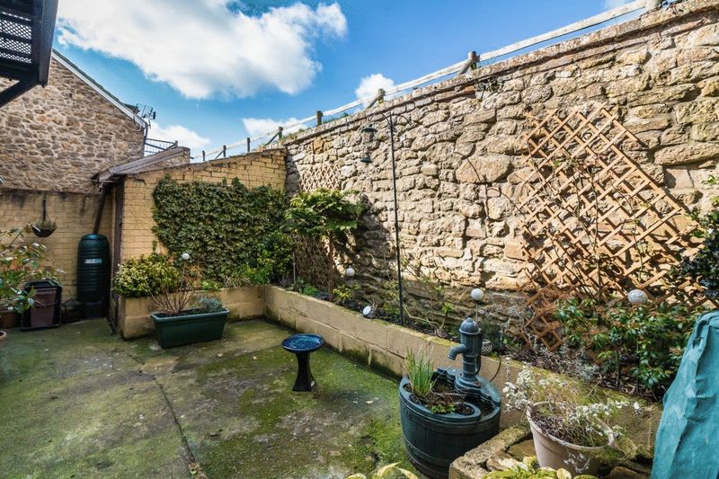 2 bed cottage to rent in Silver Street, South Petherton  - Property Image 18