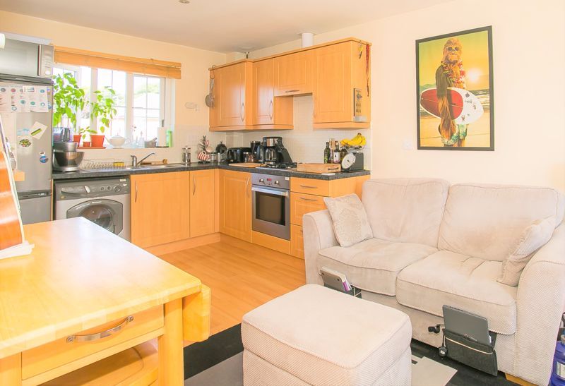 1 bed  for sale in Yeovil  - Property Image 2