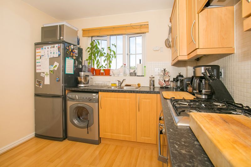1 bed  for sale in Yeovil  - Property Image 3