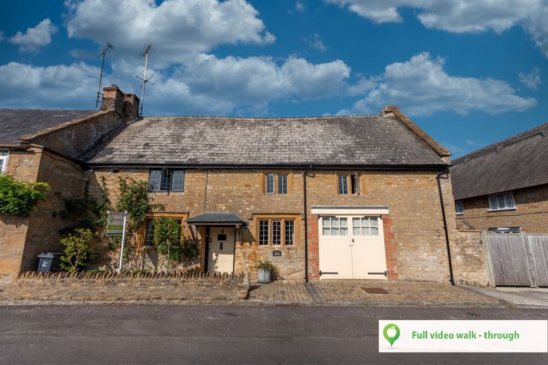 3 bed cottage for sale in West Chinnock, TA18