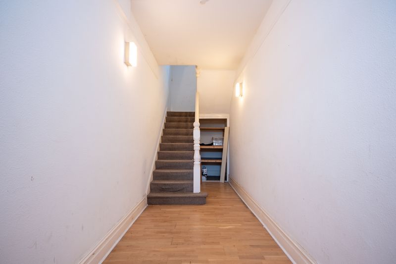 1 bed flat for sale in Water Street, Martock  - Property Image 9