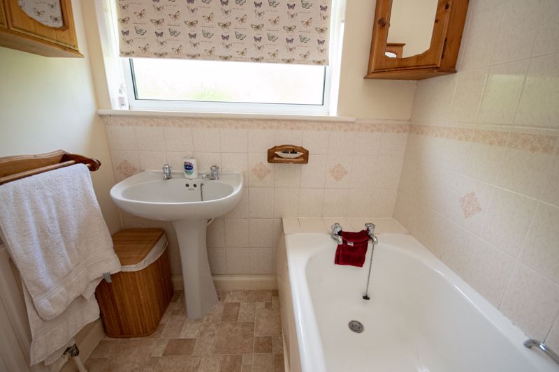 3 bed bungalow for sale in South Petherton  - Property Image 13
