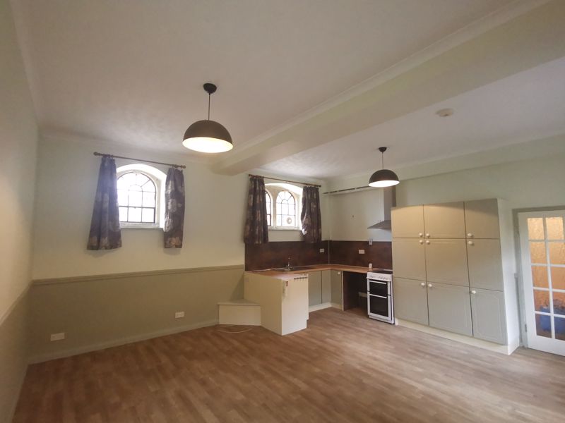 3 bed house to rent in Ilminster  - Property Image 2