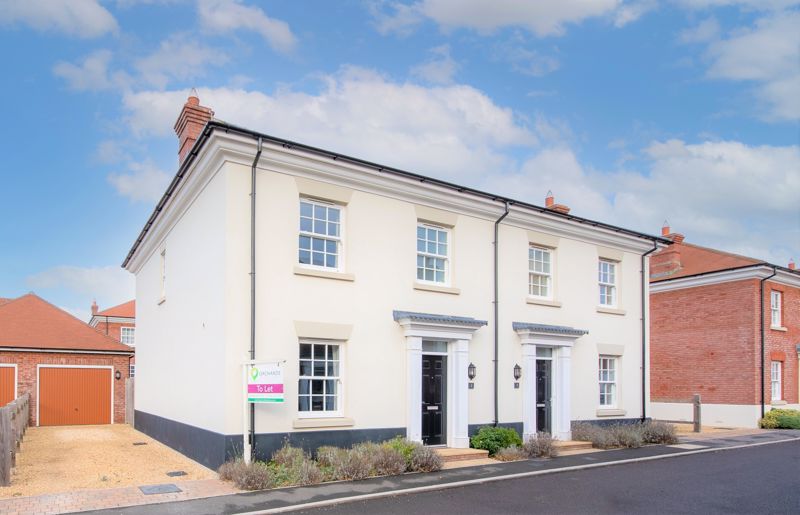 3 bed house to rent in Yeovil, BA21