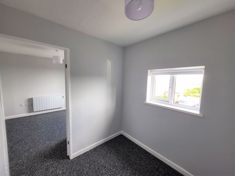 1 bed flat to rent in Abbey Manor Park  - Property Image 12