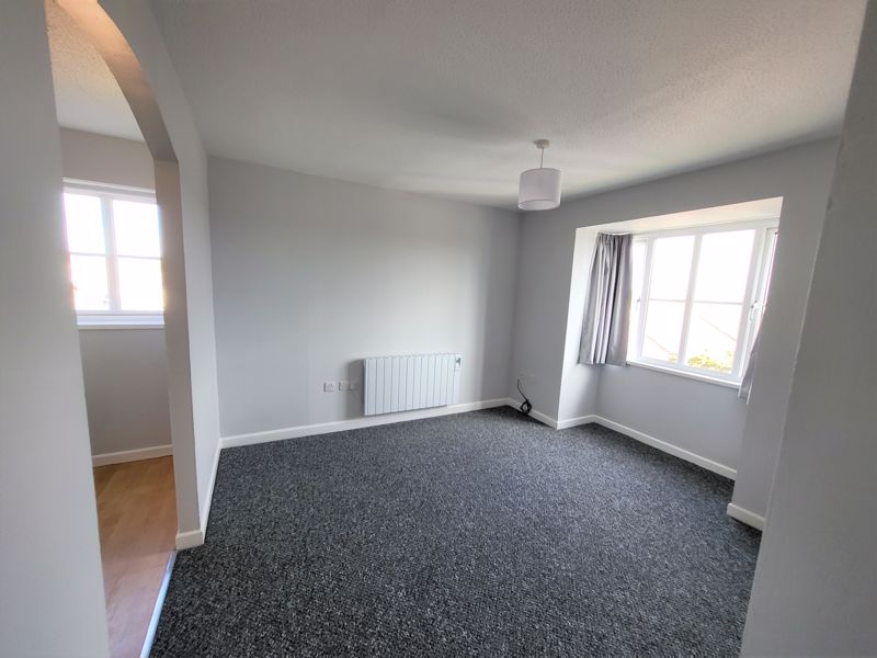 1 bed flat to rent in Abbey Manor Park  - Property Image 9