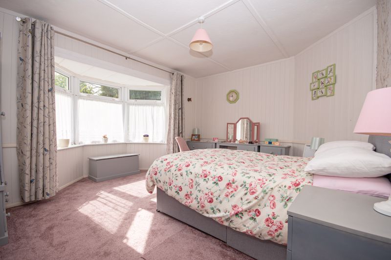 2 bed bungalow for sale in West Camel, Yeovil  - Property Image 4