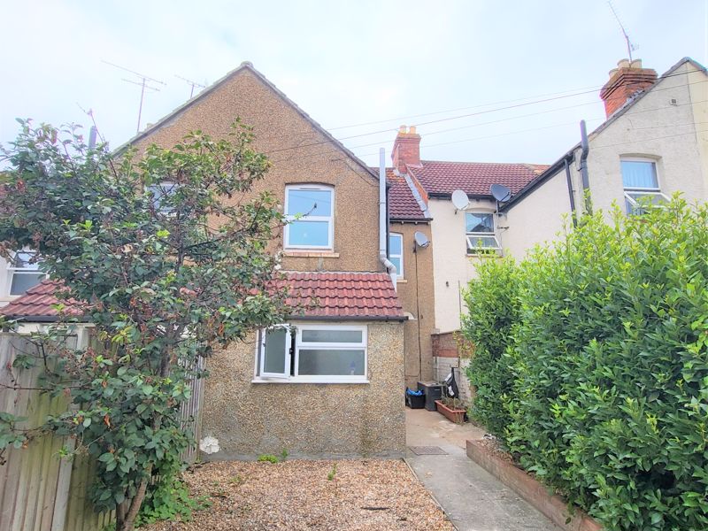 3 bed house to rent in Yeovil  - Property Image 8