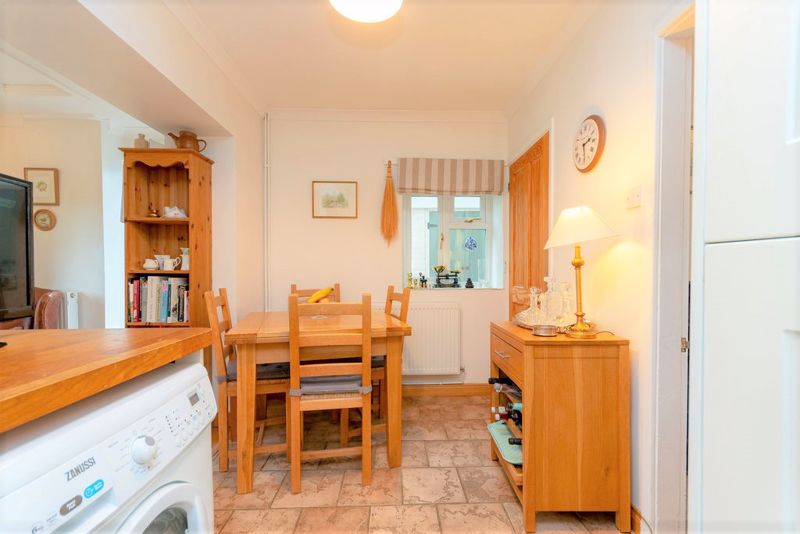 2 bed house for sale in Martock  - Property Image 11