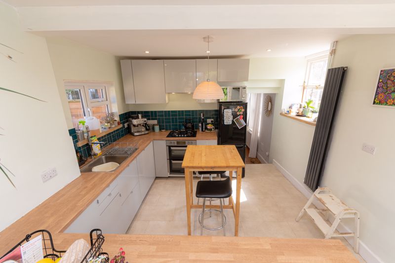 3 bed house for sale in South Petherton  - Property Image 4