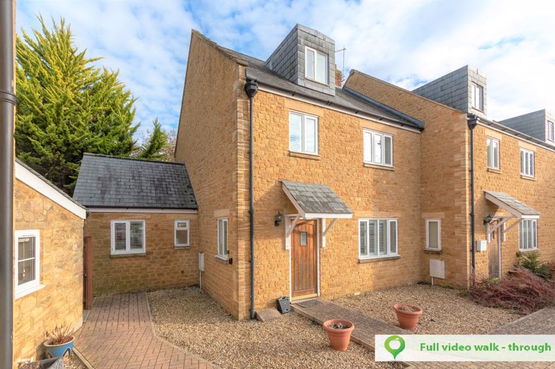 3 bed  for sale in South Petherton  - Property Image 1