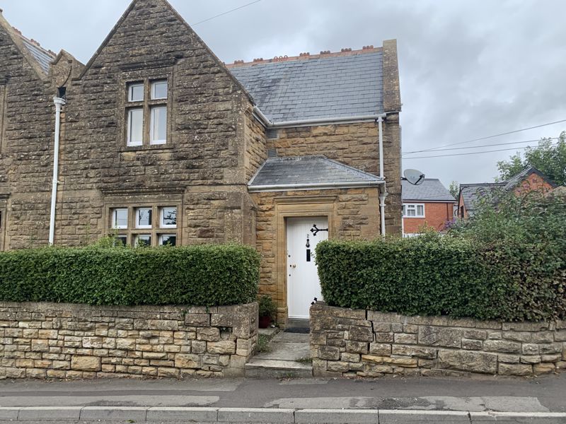 1 bed flat to rent in South Petherton, TA13