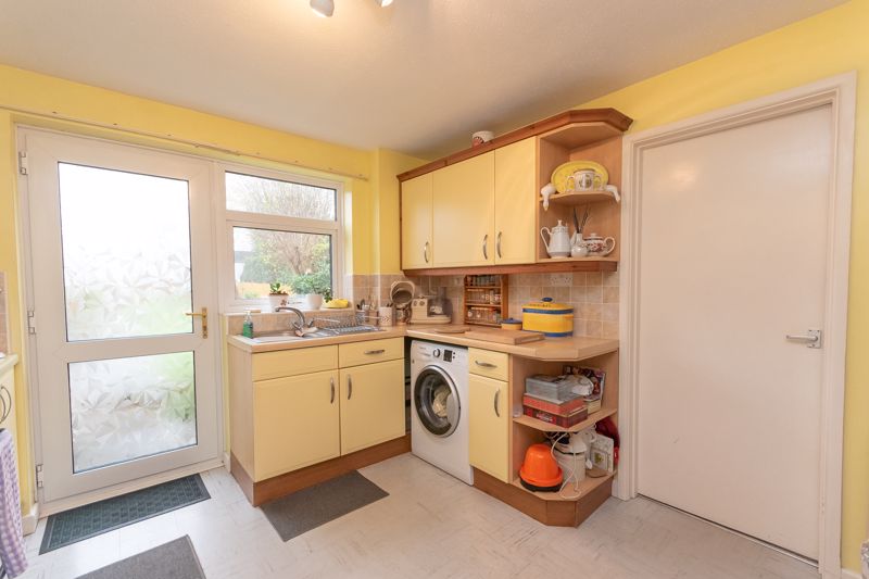 3 bed house for sale in Bower Hinton, Martock  - Property Image 14