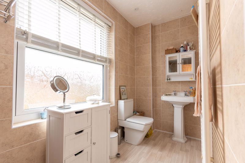 3 bed house for sale in Bower Hinton  - Property Image 13