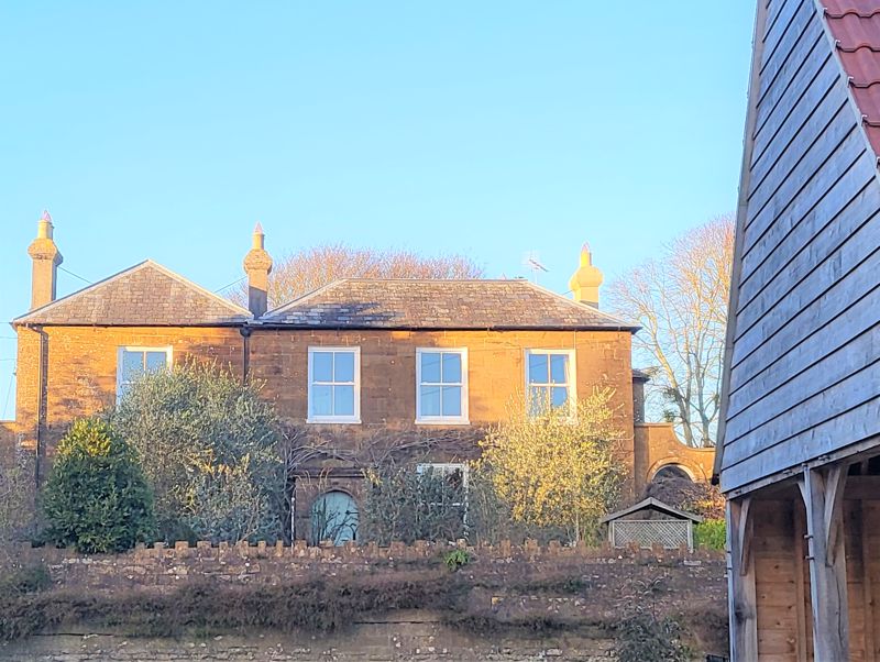 3 bed to rent in Hinton St. George, TA17