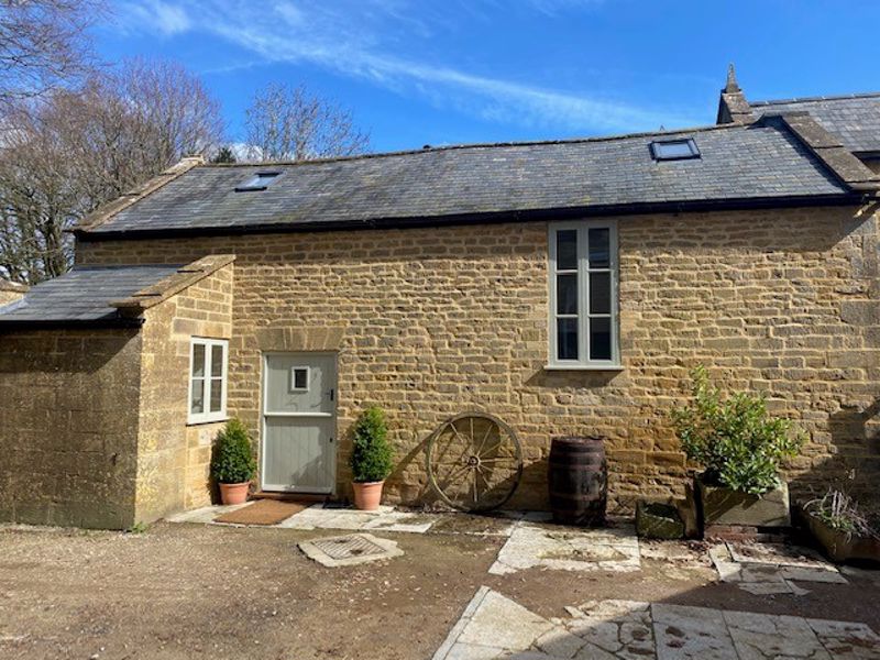 2 bed cottage to rent in Eggwood, Merriott, TA16