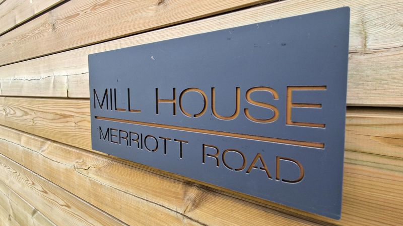 3 bed house for sale in Mill House, Merriott Road, Lopen  - Property Image 10