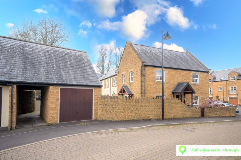 3 bed house for sale in Brocks Mount, Stoke-Sub-Hamdon, TA14