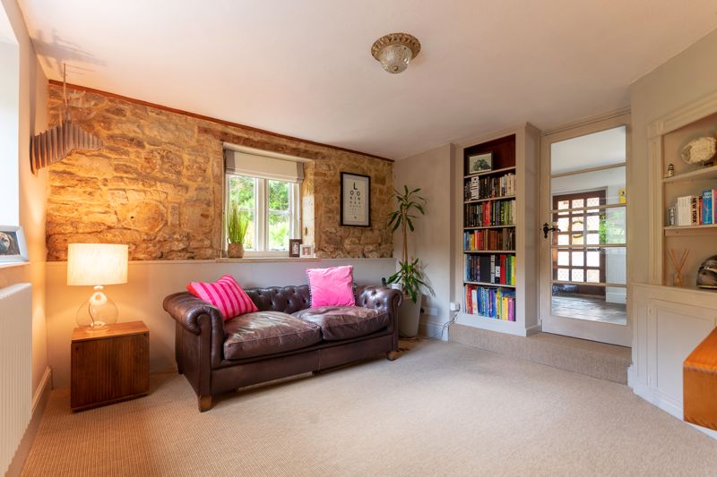 3 bed cottage for sale in Manor Lodge, South Petherton  - Property Image 6