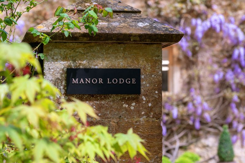 3 bed cottage for sale in Manor Lodge, South Petherton  - Property Image 10