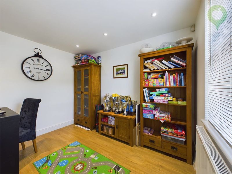 4 bed cottage for sale in Greenacre, West Street, Stoke-Sub-Hamdon  - Property Image 5