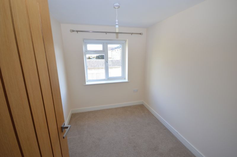 3 bed house to rent in Martock  - Property Image 6