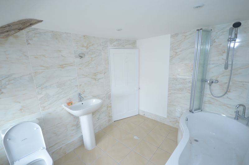 3 bed house to rent in Glastonbury  - Property Image 7