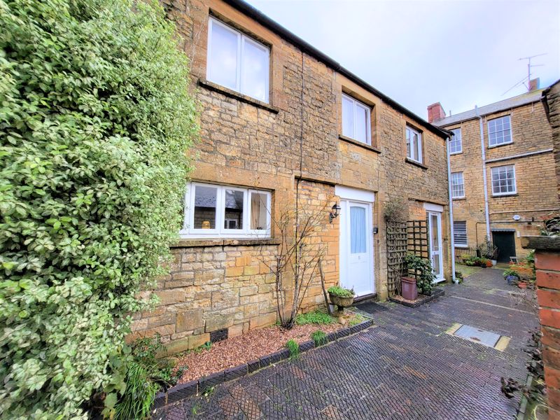 1 bed cottage to rent in Crewkerne, TA18