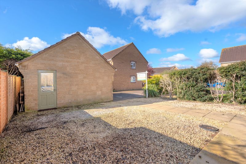 3 bed house for sale in 27 The Acres, Martock  - Property Image 12