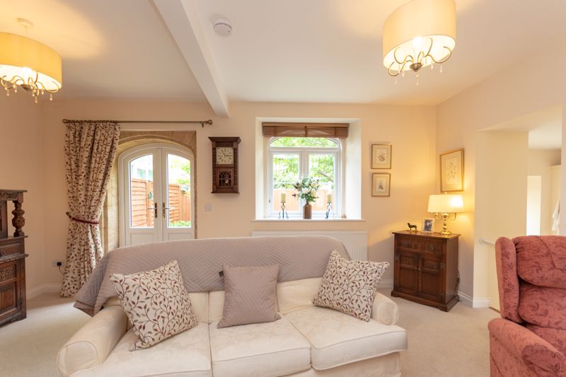 2 bed cottage for sale in North Street, South Petherton  - Property Image 3