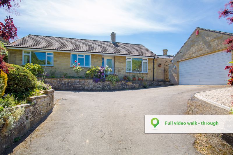 3 bed bungalow for sale in Martock, TA12