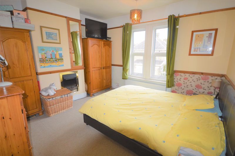 3 bed house for sale in Yeovil  - Property Image 6