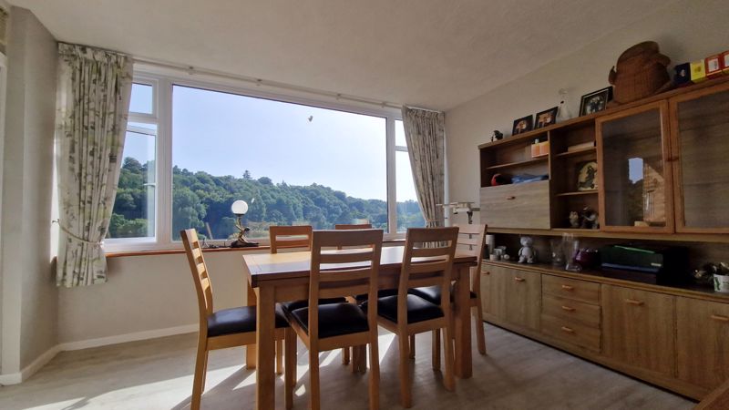 4 bed house for sale in Penn Park House, Penn Hill  - Property Image 17