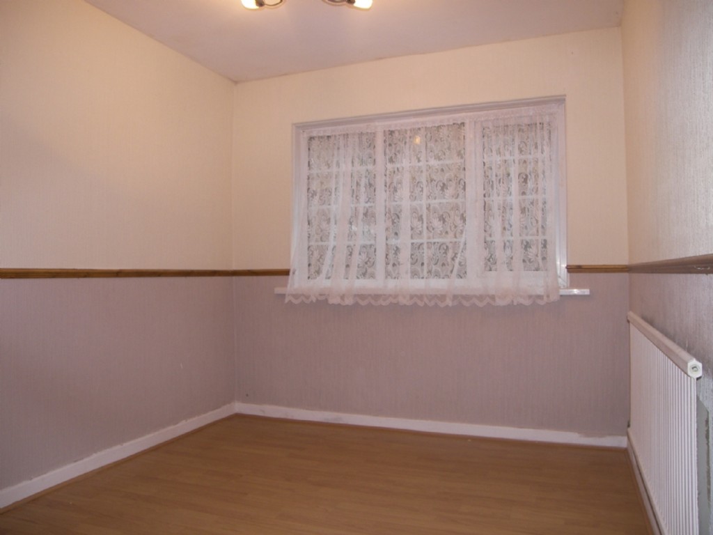 2 bed house to rent in Wheatley Road, Melyn 4
