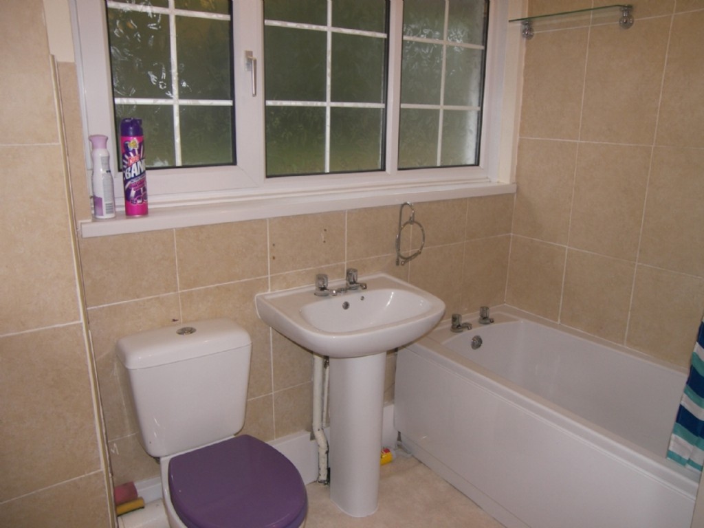 2 bed house to rent in Wheatley Road, Melyn 8
